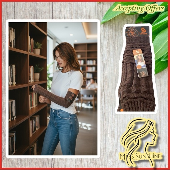Accessories - Arm Warmers - NEW - One Size fits all - nice brown textured knit - 4% Spandex